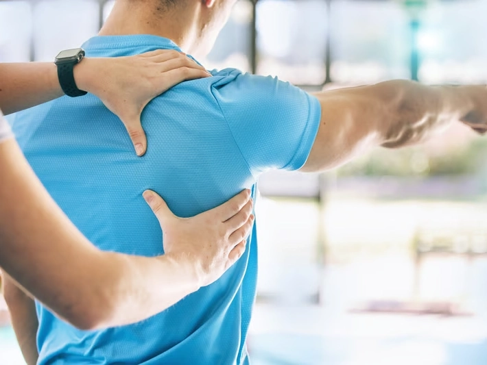 Professional Emergency Chiropractic Care services by Advanced Injury Care Clinic in Hermitage, TN — licensed Chiropractor provider